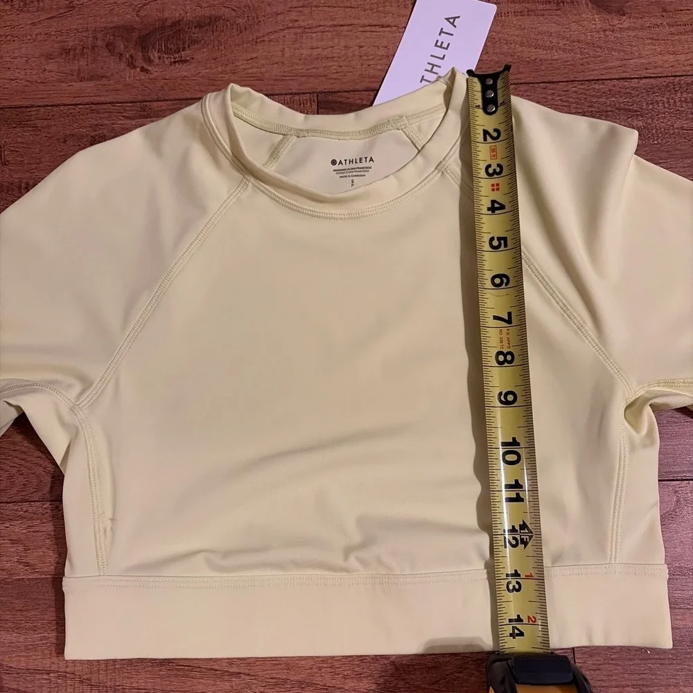 Athleta Crop Rashguard Long Sleeve Swim Top Yellow UPF 40+ Small NWT